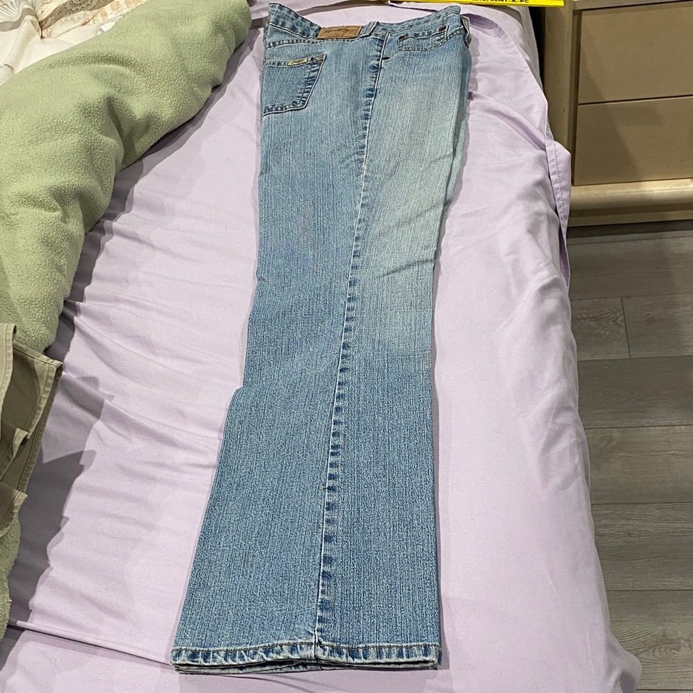 Stretch Levi's low rise boot cut Denim Jeans